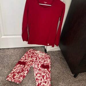 Burt’s Bees Holiday Pajamas! Long Sleeve & Pants Women’s Size Small